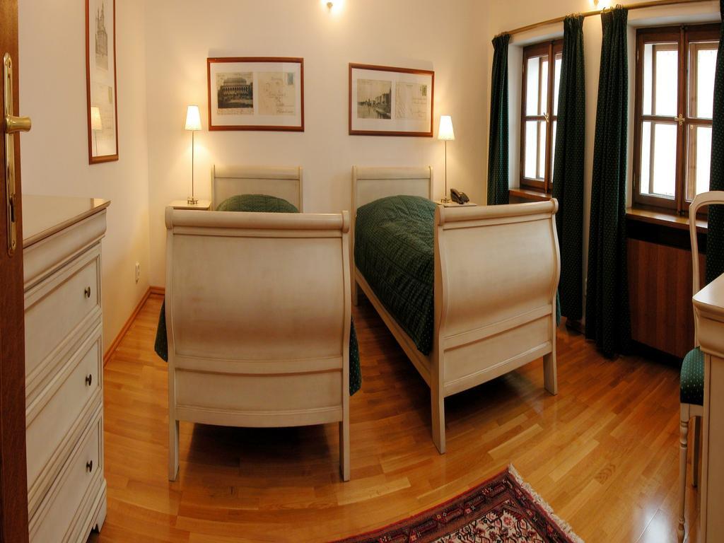 Rezidence Lundborg Hotel Praga Habitación foto