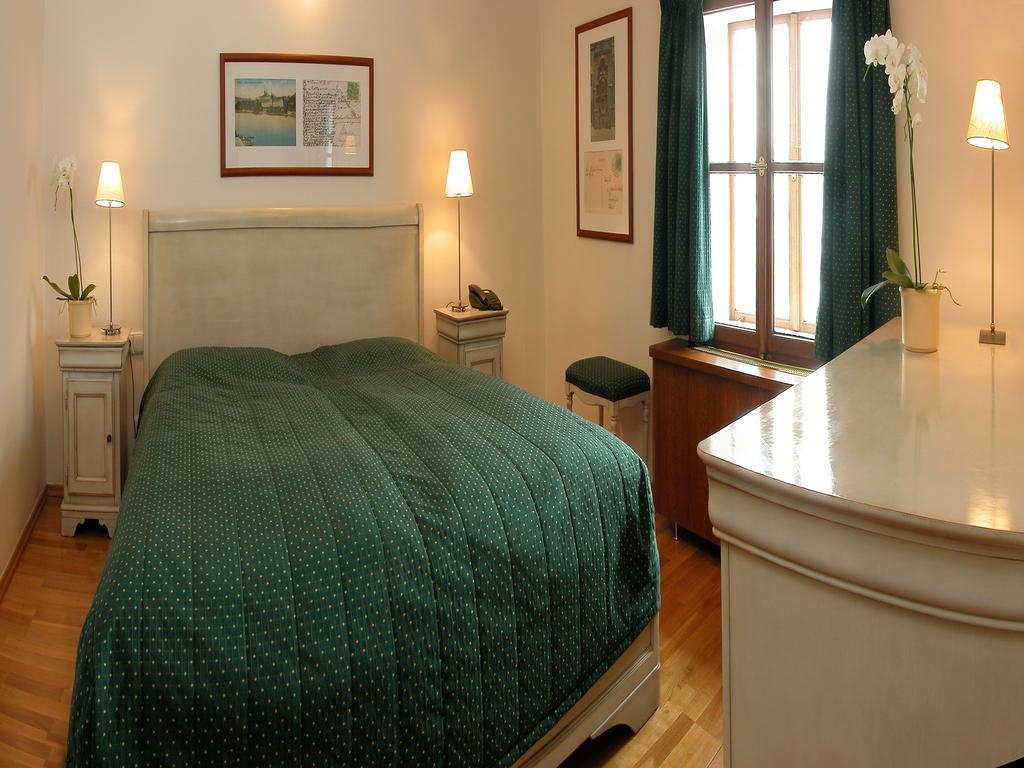 Rezidence Lundborg Hotel Praga Habitación foto